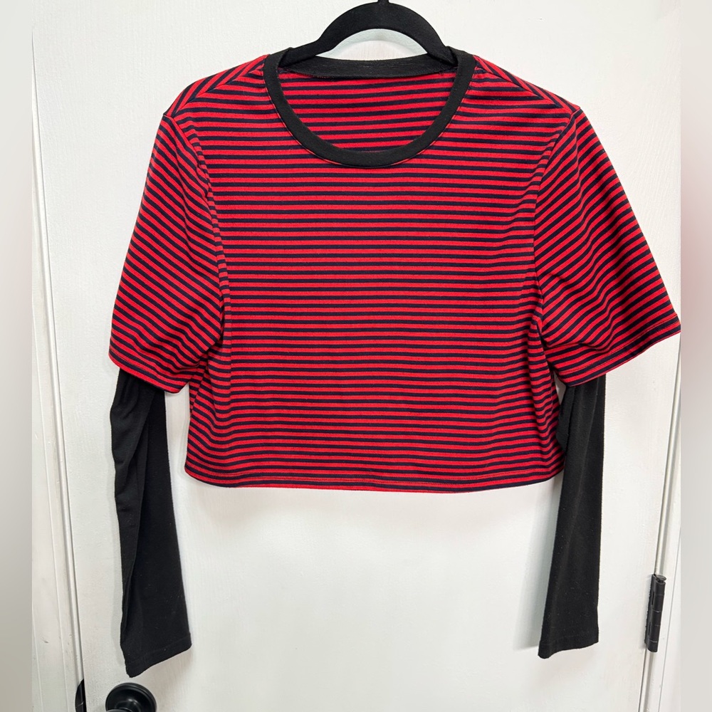 Romwe, Women’s/Juniors, Striped Red and Black Women's Top, 2 in 1 Tee